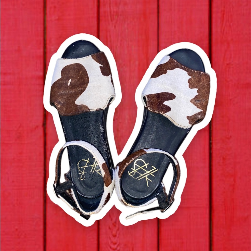 Cow print faux leather platform sandals